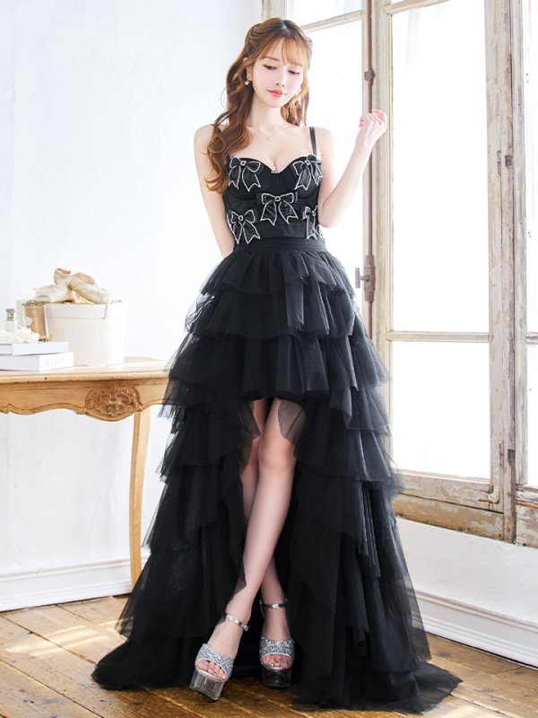 ブラック モデル:ゆめ 身長:160cm 着用サイズ:8号(Sサイズ)