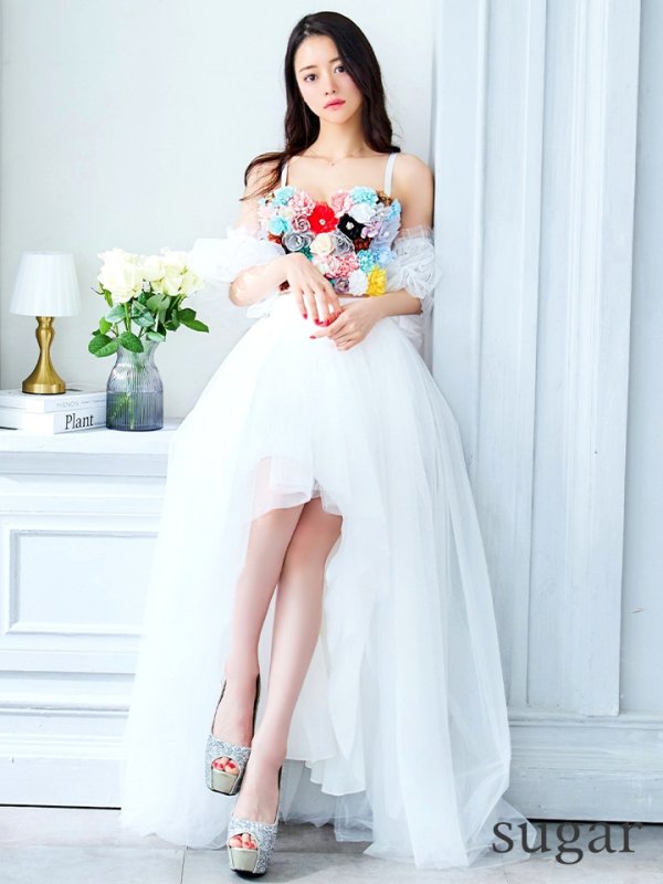 アイボリー モデル:るな 身長:159cm 着用サイズ:8号(Sサイズ)