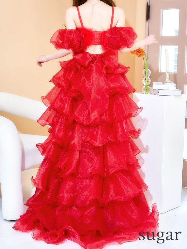 ダークレッド モデル:ゆめ 身長:160cm 着用サイズ:8号(Sサイズ)