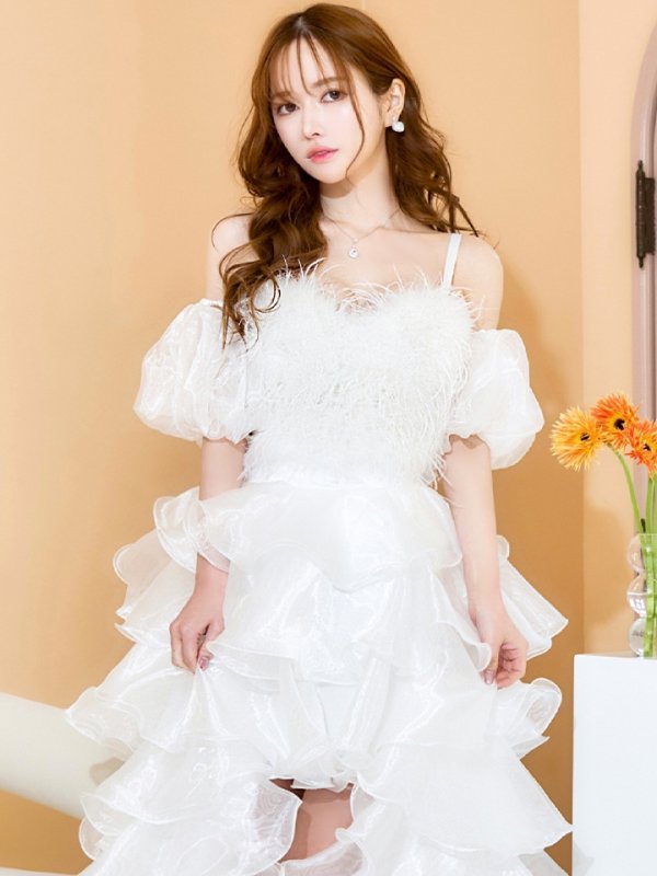 アイボリー モデル:ゆめ 身長:160cm 着用サイズ:8号(Sサイズ)