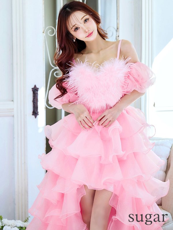 スイートピンク モデル:真優川咲 身長:158cm 着用サイズ:8号(Sサイズ)