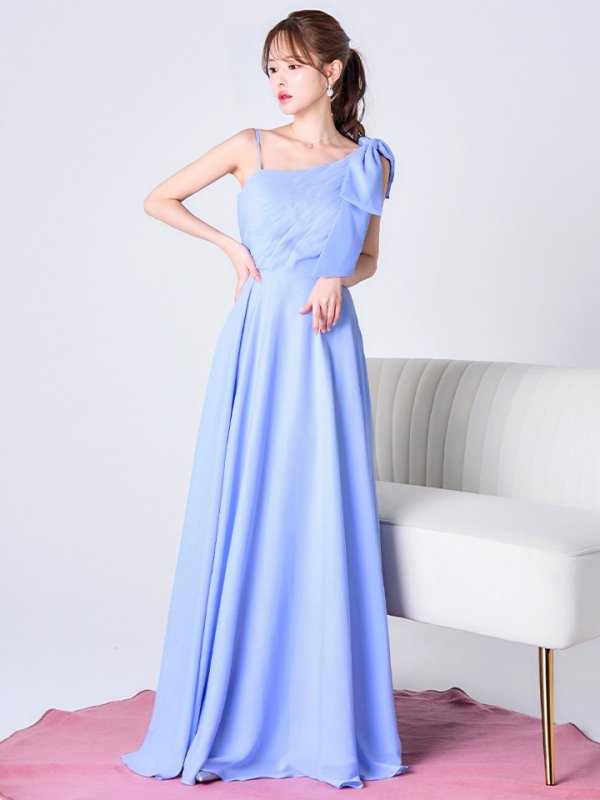 パウダーブルー　モデル：ゆめ　身長：160cm　着用サイズ：Sサイズ