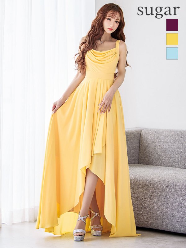 バナナ モデル：真優川咲　身長：158cm　着用サイズ：8号(Sサイズ)