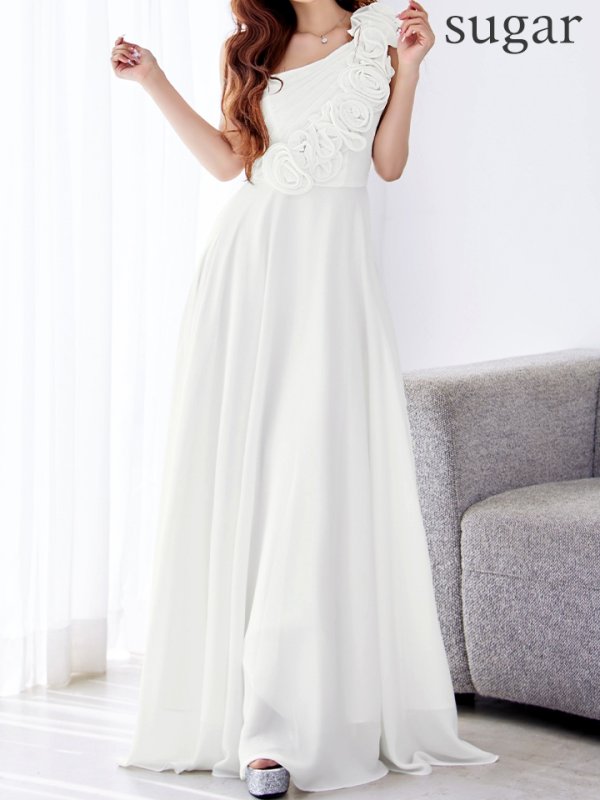 アイボリー モデル：真優川咲　身長：158cm　着用サイズ：8号(Sサイズ)