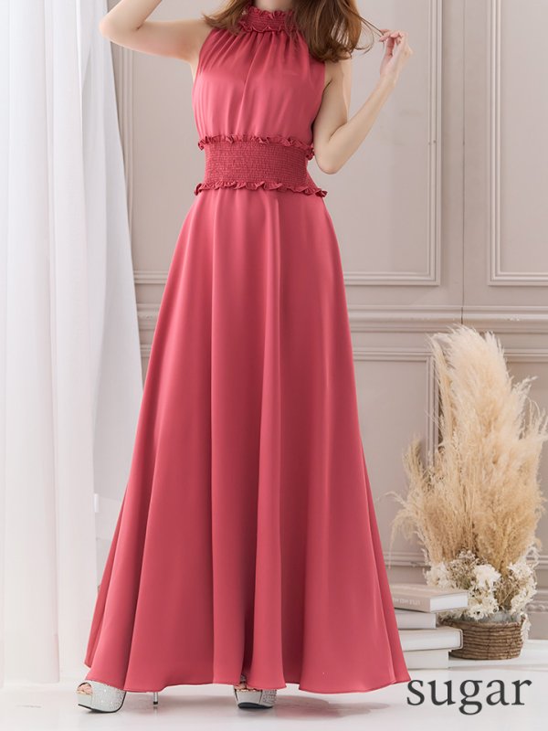 レッド モデル:杉山佳那恵 身長:158cm 着用サイズ:5号(XSサイズ)