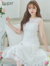 XS-Lサイズあり 【GINZA COUTURE/銀座クチュール】フラワーレース/ ワンカラー/ ノースリーブ/ ボートネック/ ウエストリボン/ ミディアム丈/ 膝丈/ Aライン/ フレア/ ワンピース/ ミディアムドレス/ キャバドレス[OF2]