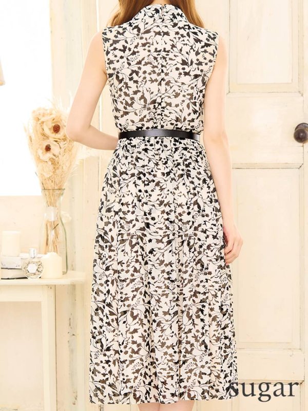 ベージュxブラック モデル:ゆめ 身長:160cm:7号(Sサイズ)