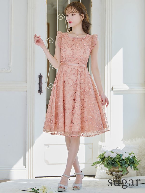 ピンク モデル:ゆめ 身長:160cm 着用サイズ:5号(XSサイズ)