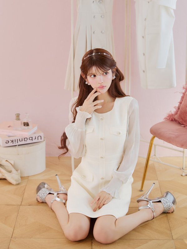 アイボリー モデル:まりん 身長:164cm 着用サイズ:7号(Sサイズ)