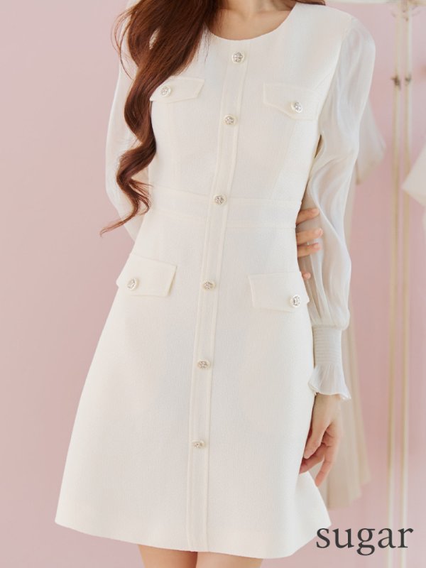 アイボリー モデル:まりん 身長:164cm 着用サイズ:7号(Sサイズ)