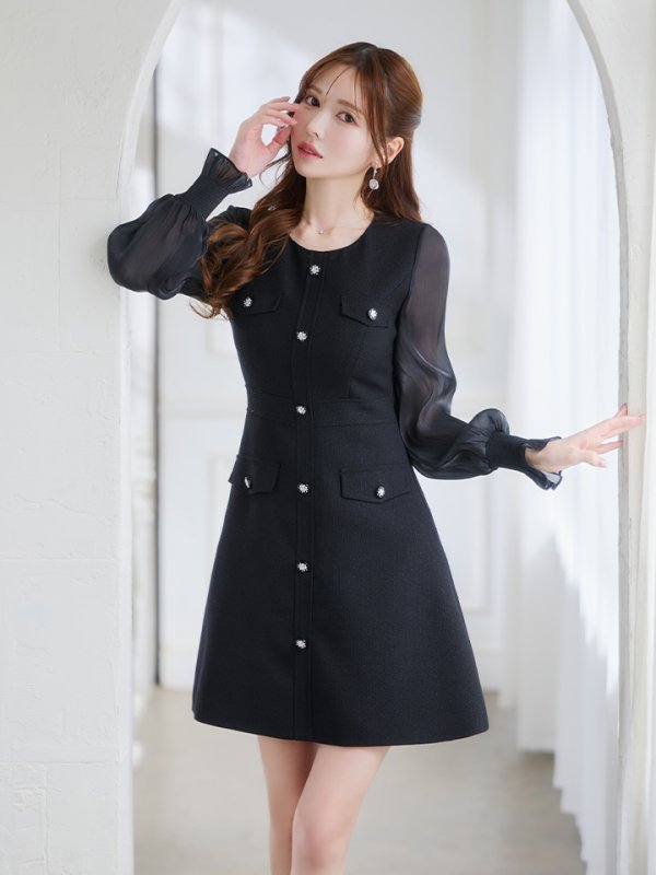 ブラック モデル:ゆめ 身長:160cm 着用サイズ:7号(Sサイズ)