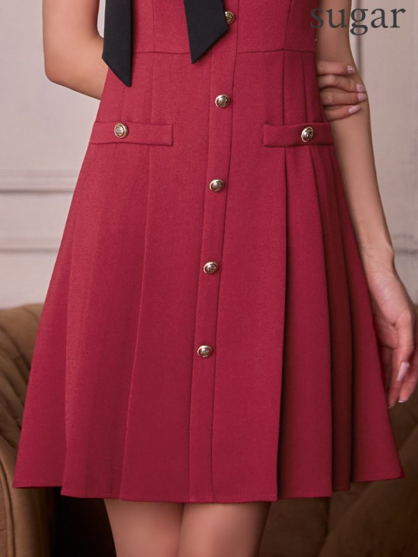 レッド　モデル：るりぴ　身長：165cm　着用サイズ：Sサイズ