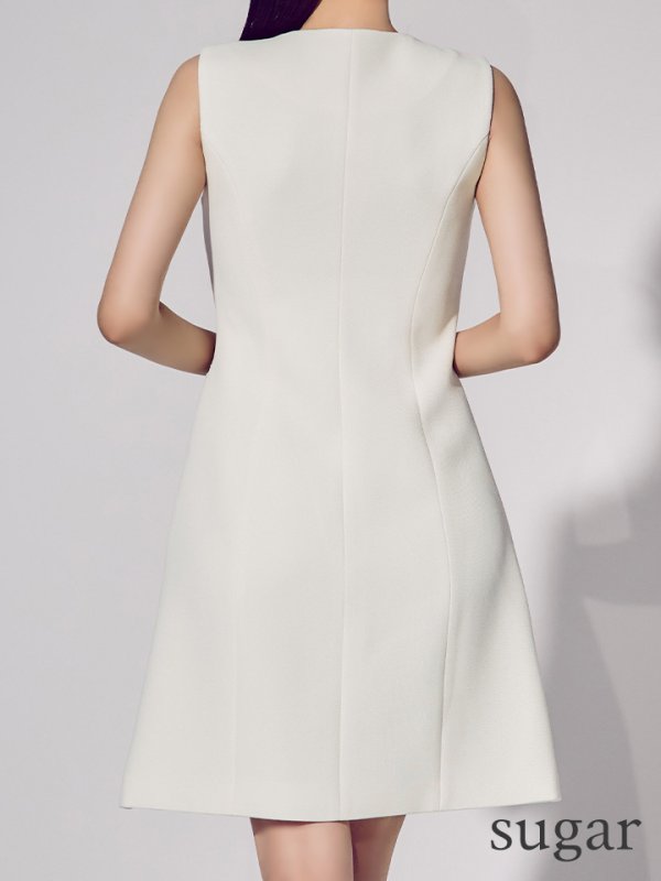 アイボリー モデル：まおちゃる　身長：158cm　着用サイズ：5号(XSサイズ)