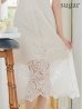 ホワイト モデル：明日花キララ　身長：162cm　着用サイズ：Sサイズ