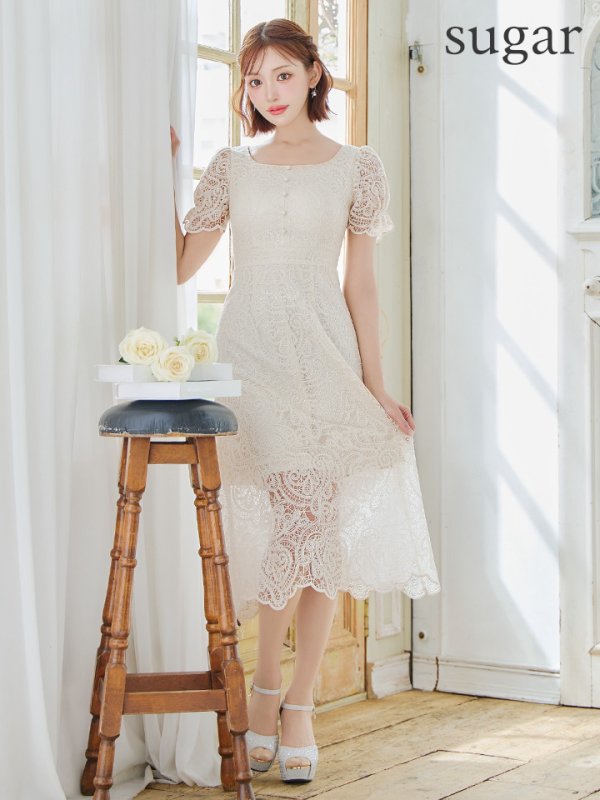 ホワイト モデル:明日花キララ 身長:162cm 着用サイズ:Sサイズ