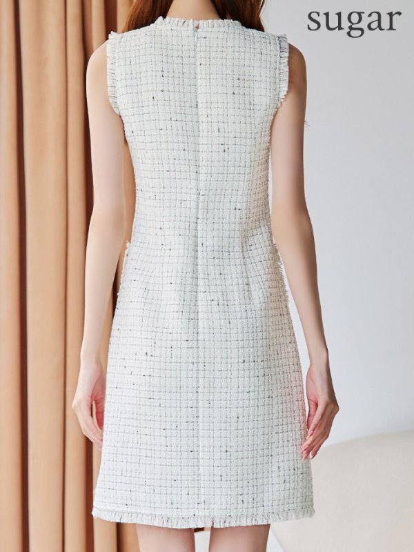 ホワイト　モデル：あすか　身長：170cm　着用サイズ：Sサイズ