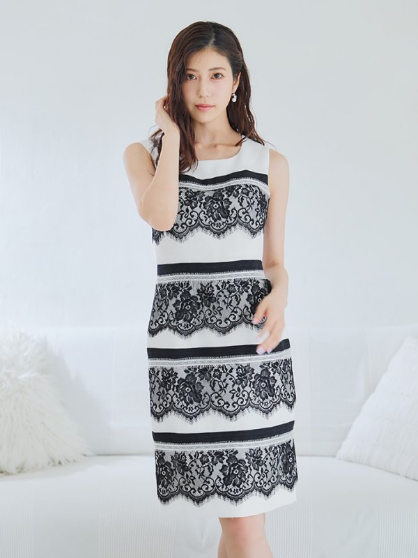 ホワイト×ブラック　モデル：阿部なつき　身長160cm　着用サイズ：Sサイズ