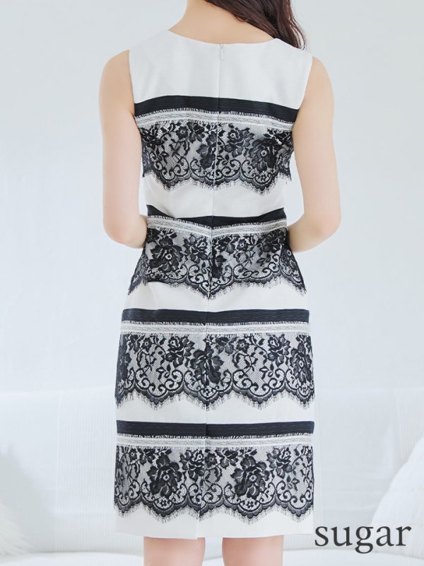 ホワイト×ブラック　モデル：阿部なつき　身長160cm　着用サイズ：Sサイズ