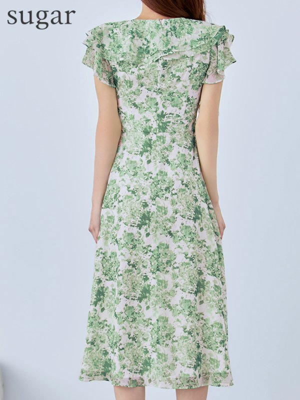 グリーン モデル：まりん　身長：164cm 　着用サイズ：Sサイズ