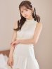 ホワイト　モデル：にじほ　身長：160cm　着用サイズ：7号(Sサイズ)