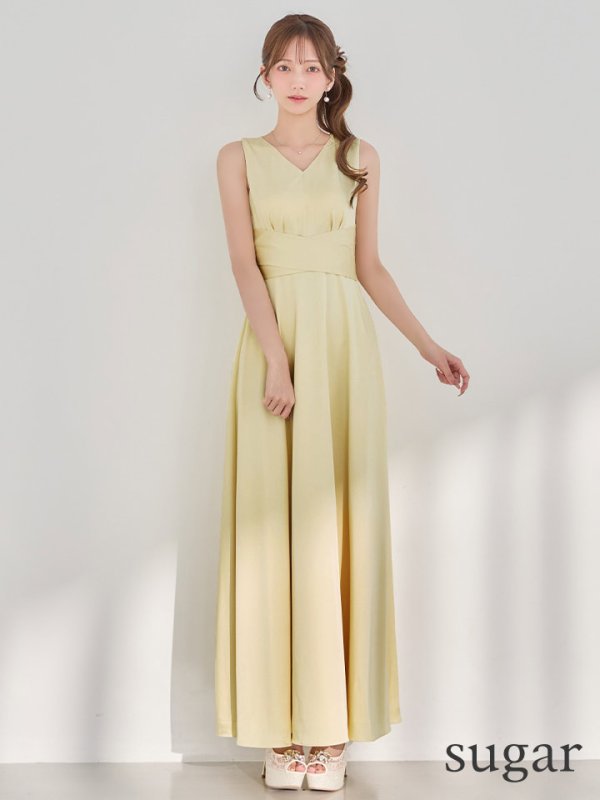 イエロー　モデル：あすか　身長：170cm　着用サイズ：7号(Sサイズ)