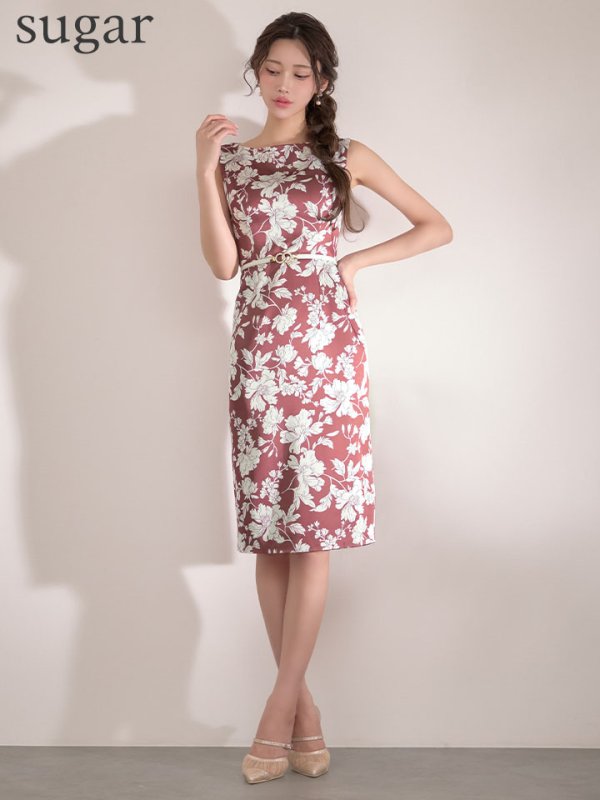 ブラウンxホワイト　モデル：るりぴ　身長：165cm　着用サイズ：Sサイズ