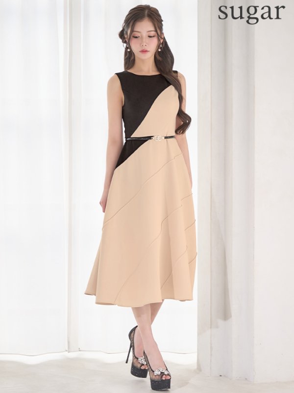 ブラックxベージュ　モデル：せいは　身長：160cm　着用サイズ：7号(Sサイズ)