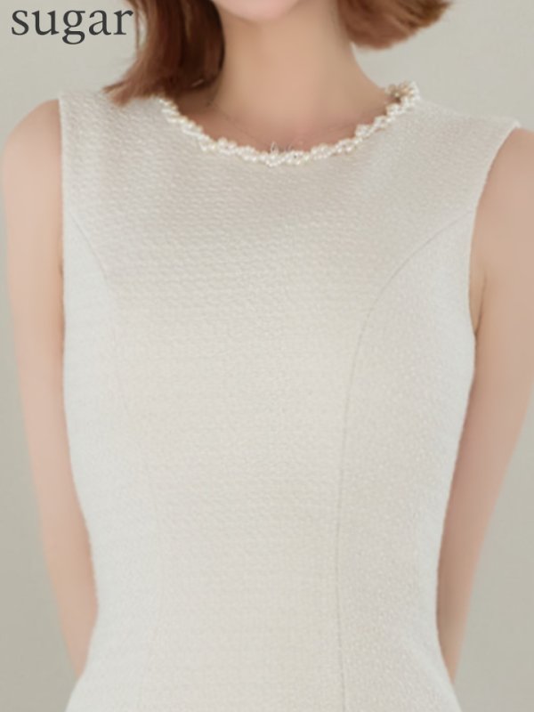 ホワイト　モデル：れみれみ　身長：163cm　着用サイズ：7号(Sサイズ)