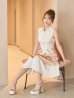 ベージュxオレンジ　モデル：るりぴ　身長：165cm　着用サイズ：7号(Sサイズ)