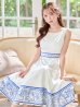 ホワイトブルー　モデル：りな　身長：160cm　着用サイズ：7号(Sサイズ)着用