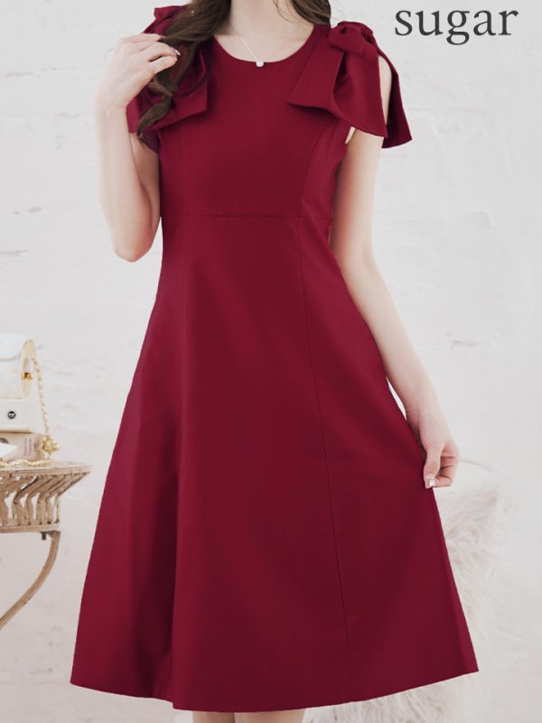 ワインレッド モデル:ゆめ 身長:160cm 着用サイズ:7号(Sサイズ)