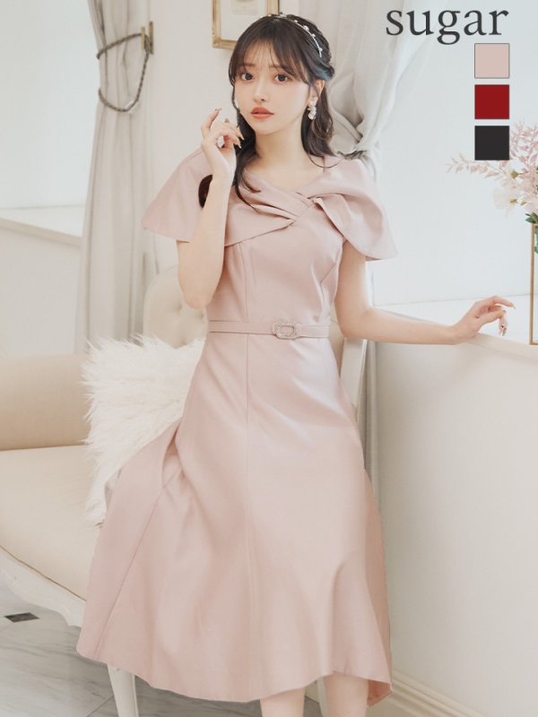 ピンク モデル：羽澄まり　身長：158cm　着用サイズ：5号(XSサイズ)