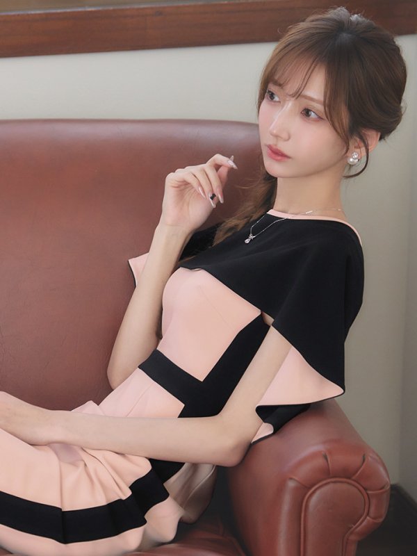 ベージュxブラック　モデル：あすか　身長：170cm　着用サイズ：7号(Sサイズ)