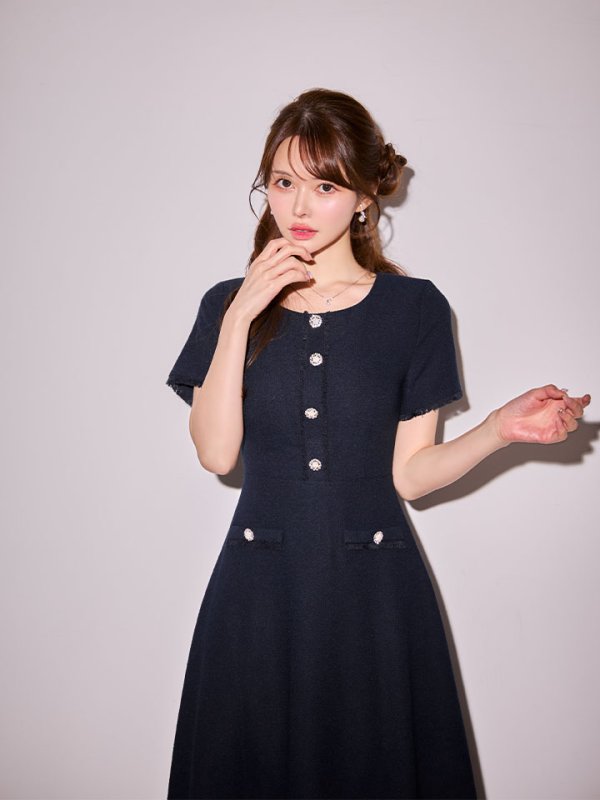 ネイビー　モデル：ゆめ　身長：160cm　着用サイズ：7号(Sサイズ)