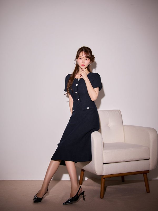 ネイビー　モデル：ゆめ　身長：160cm　着用サイズ：7号(Sサイズ)