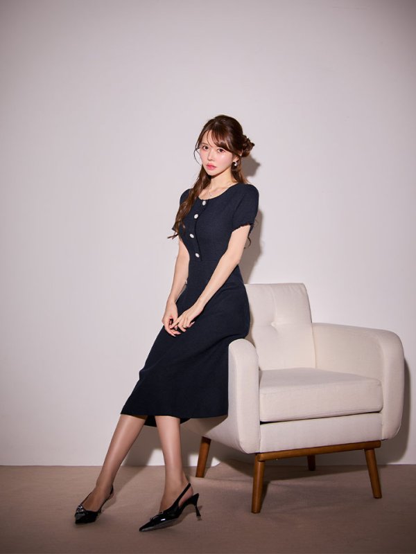 ネイビー　モデル：ゆめ　身長：160cm　着用サイズ：7号(Sサイズ)