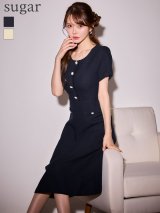 XS-Lサイズあり【GINZA COUTURE/銀座クチュール】シンプル/ ビジュー/ パールボタン/ 半袖/ 袖あり/ 膝丈/ フレア/ ミディアムドレス/ キャバドレス[OF2]