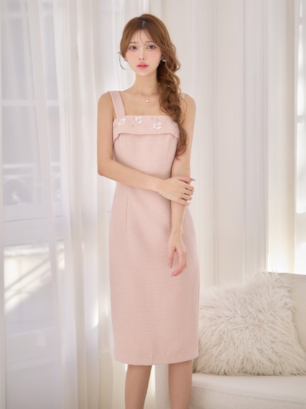 ピンク　モデル：るりぴ　身長：165cm　着用サイズ：7号(Sサイズ)