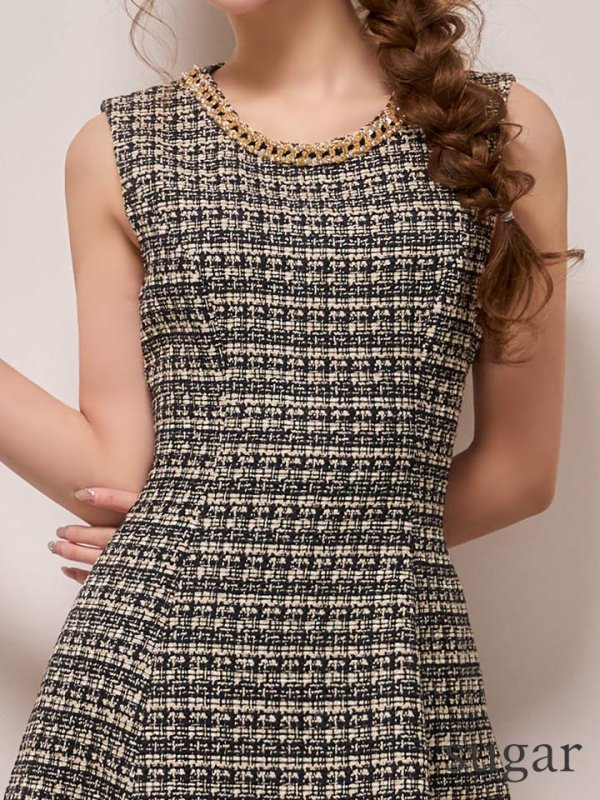 ブラック　モデル：るりぴ　身長：165cm　着用サイズ：7号(Sサイズ)