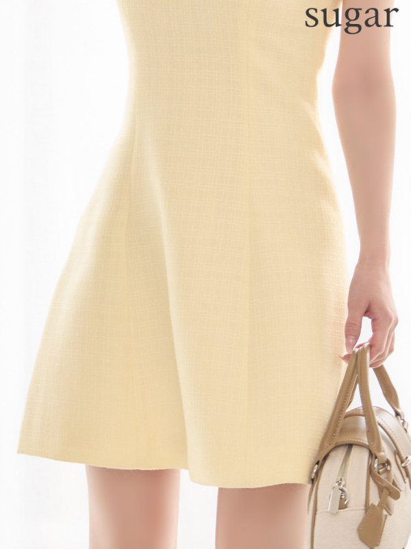 アイボリー　モデル：ゆめ　身長：160cm　着用サイズ：7号(Sサイズ)