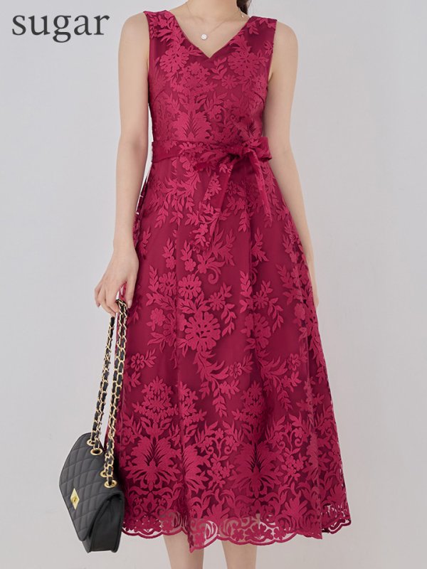 アンゴラレッド　モデル：ももか　身長：156cm　着用サイズ：7号(Sサイズ)