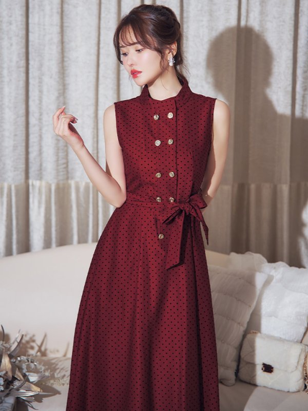 ワインレッド モデル:ゆめ 身長:160cm 着用サイズ:7号(Sサイズ)