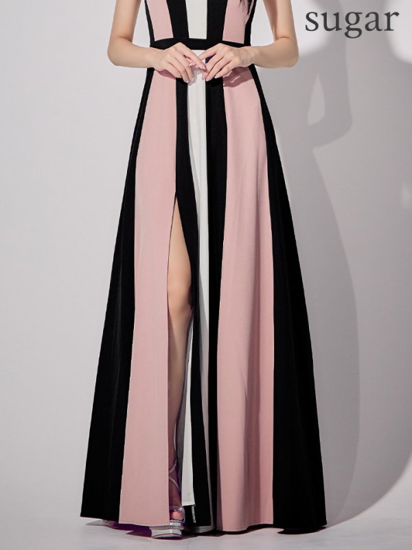 ブラックxピンク モデル：まおちゃる　身長：158cm　着用サイズ：7号(Sサイズ)