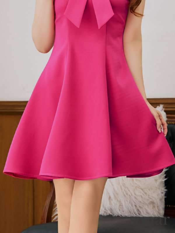 ディープピンク モデル:真優川咲 身長:158cm:7号(Sサイズ)