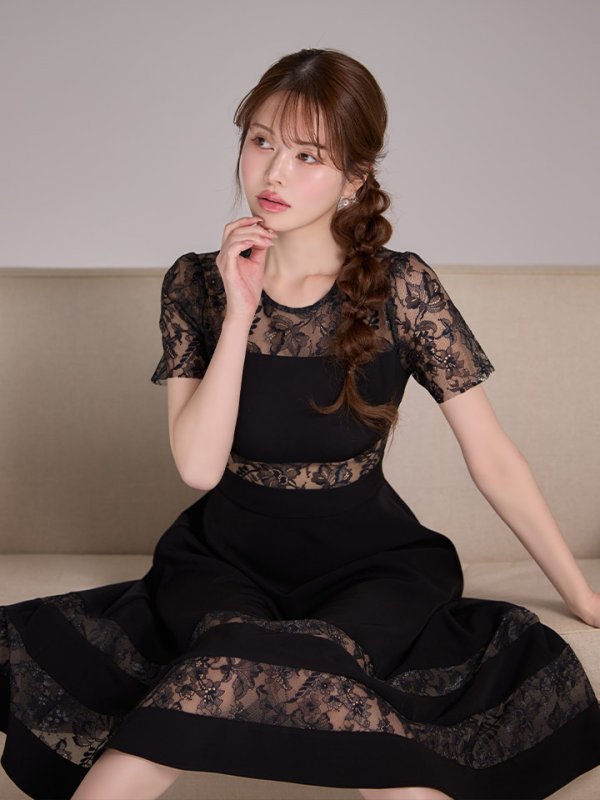 ブラック モデル：ゆめ　身長：160cm　着用サイズ：7号(Sサイズ)