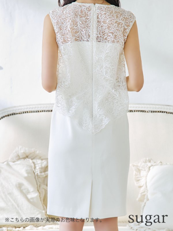 ホワイト モデル:阿部なつき 身長:160cm:7号(Sサイズ)