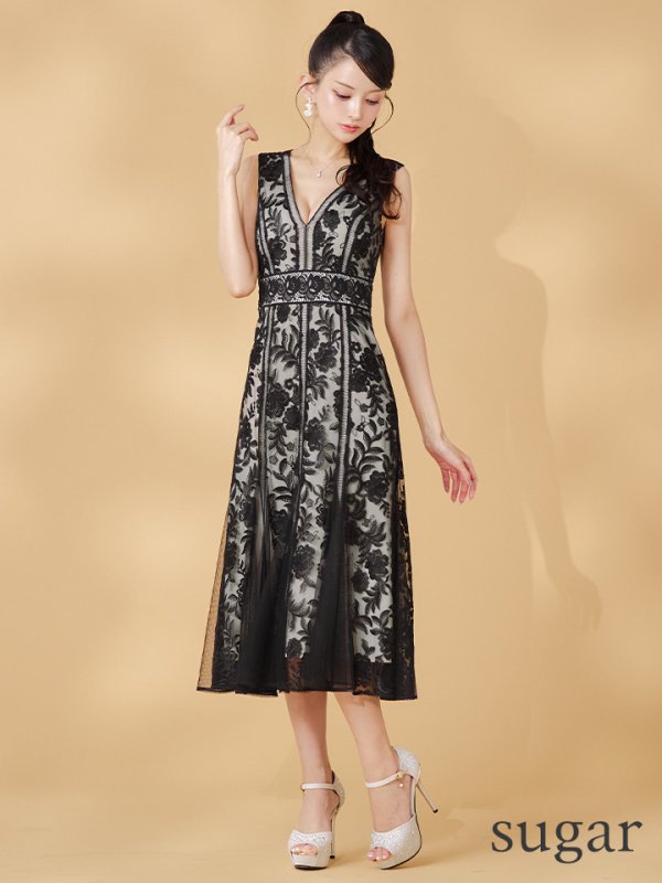 ブラック モデル：まおちゃる　身長：158cm　着用サイズ：7号(Sサイズ)