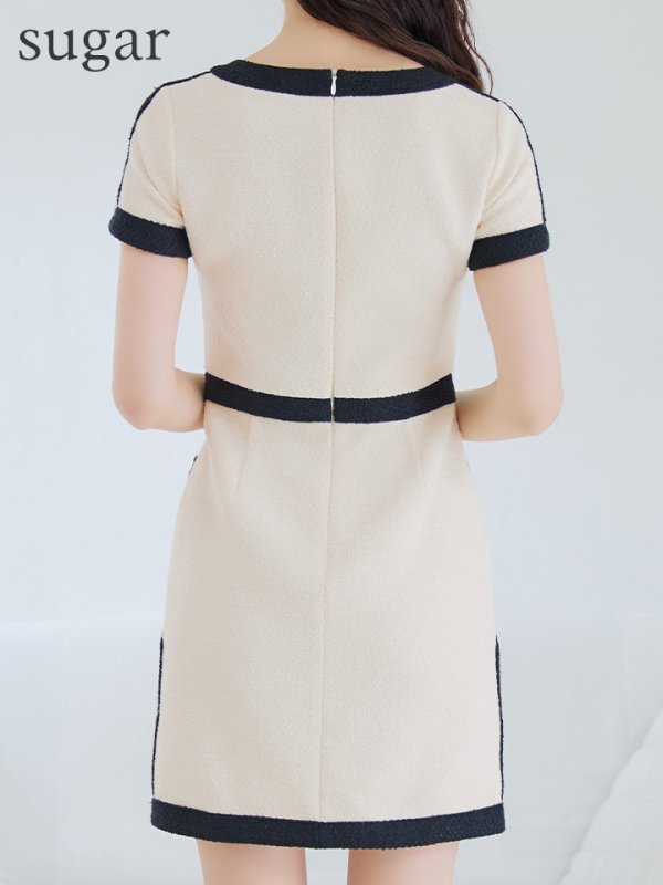 ベージュ　モデル：阿部なつき　身長：160cm　7号(Sサイズ)着用