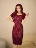 ワインレッド　モデル：真優川咲　身長：158cm　着用サイズ：7号(Sサイズ)