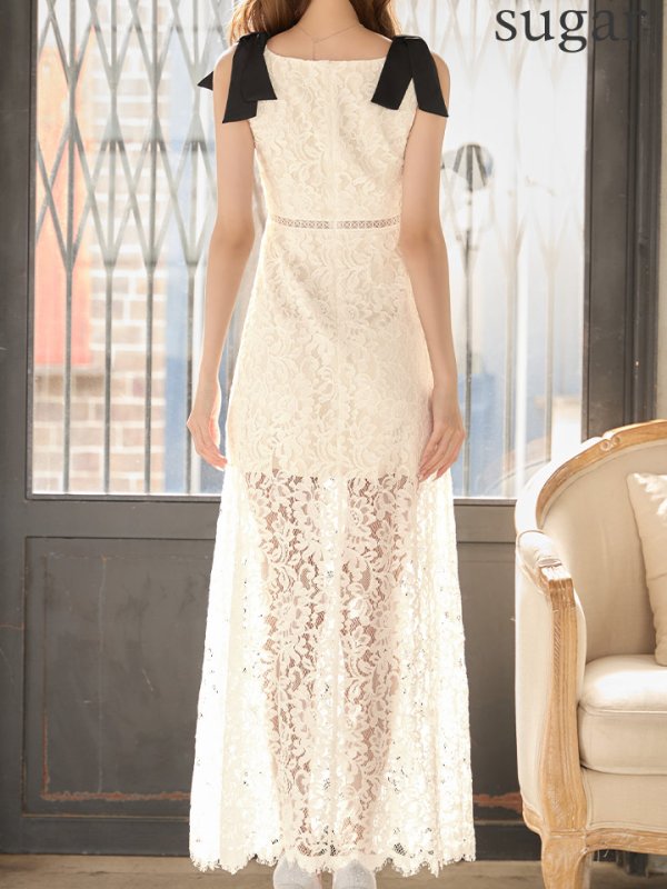 ホワイトxブラック モデル：あすか　身長：170cm　着用サイズ：7号(Sサイズ)